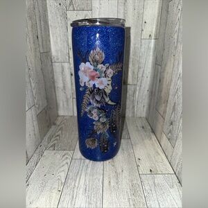 Elegant Blue and Pink Floral Drinkware with Metallic Highlights